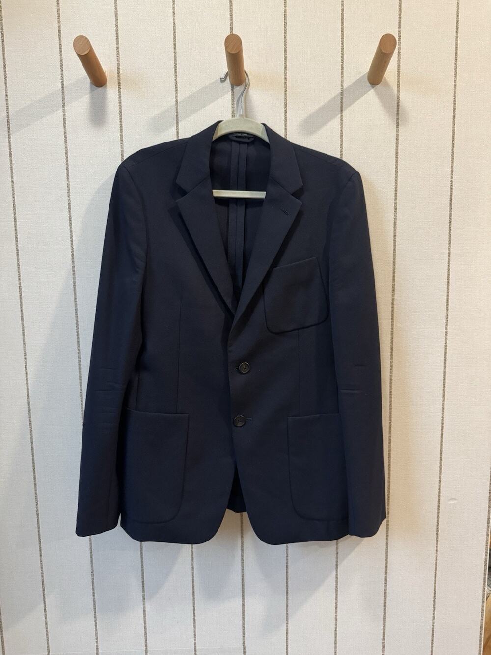 Prada Men’s Navy Blue 100% Wool Single Breasted Blazer Suit Jacket 48R Texture